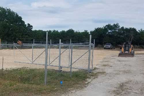 secure storage in Austin chainlink lot